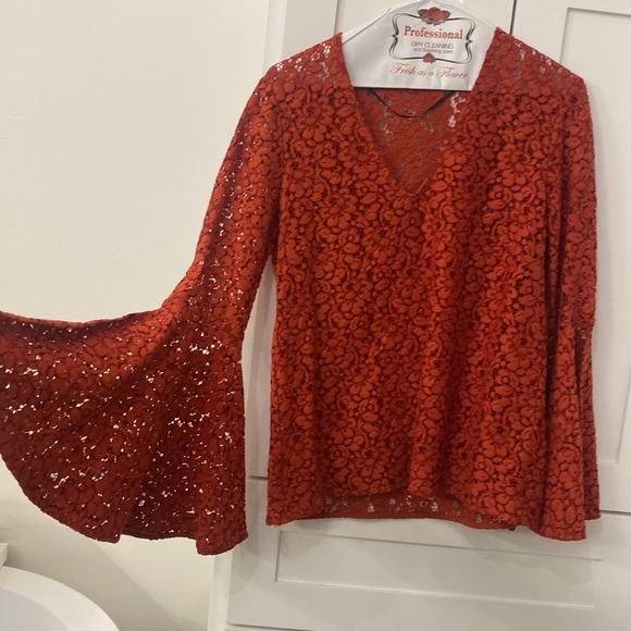 Zara Lace Burnt Orange Bell Sleeve top - Picture 2 of 2